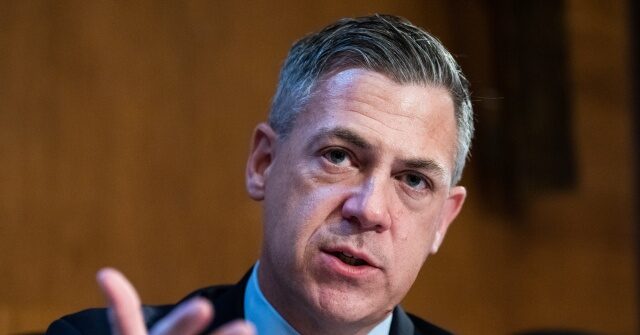 Banks Request Trump to Terminate OPT Program That Benefits Foreigners for U.S. Jobs