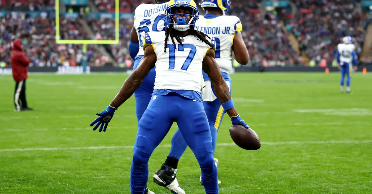 Best 100 standard wide receivers for fantasy football in Week 10