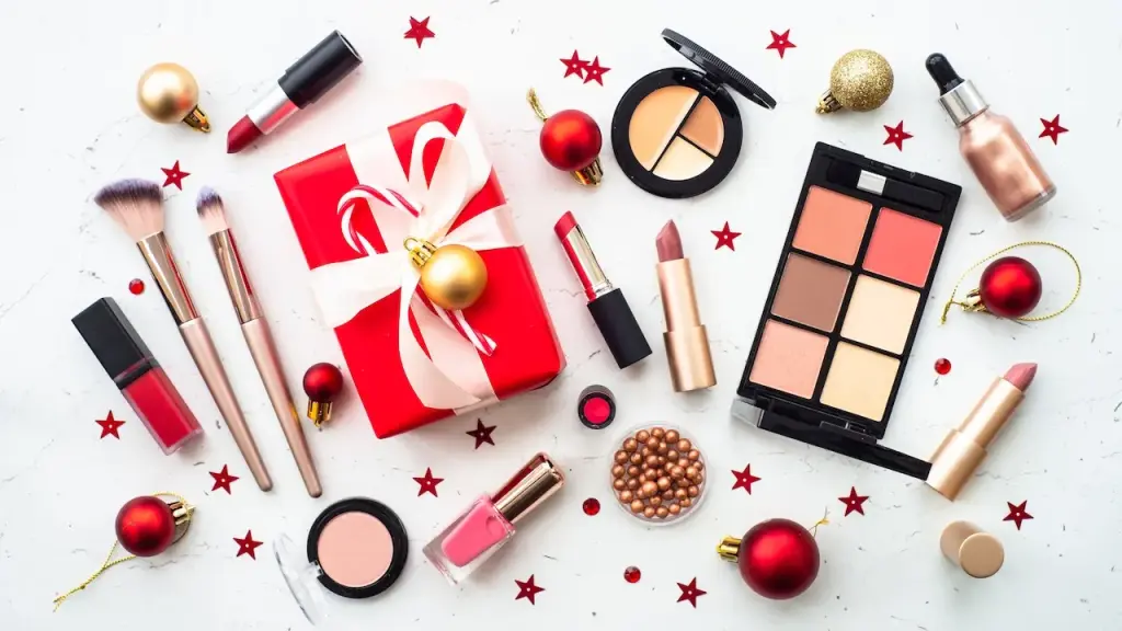 Best beauty gift sets available on sale at various retailers