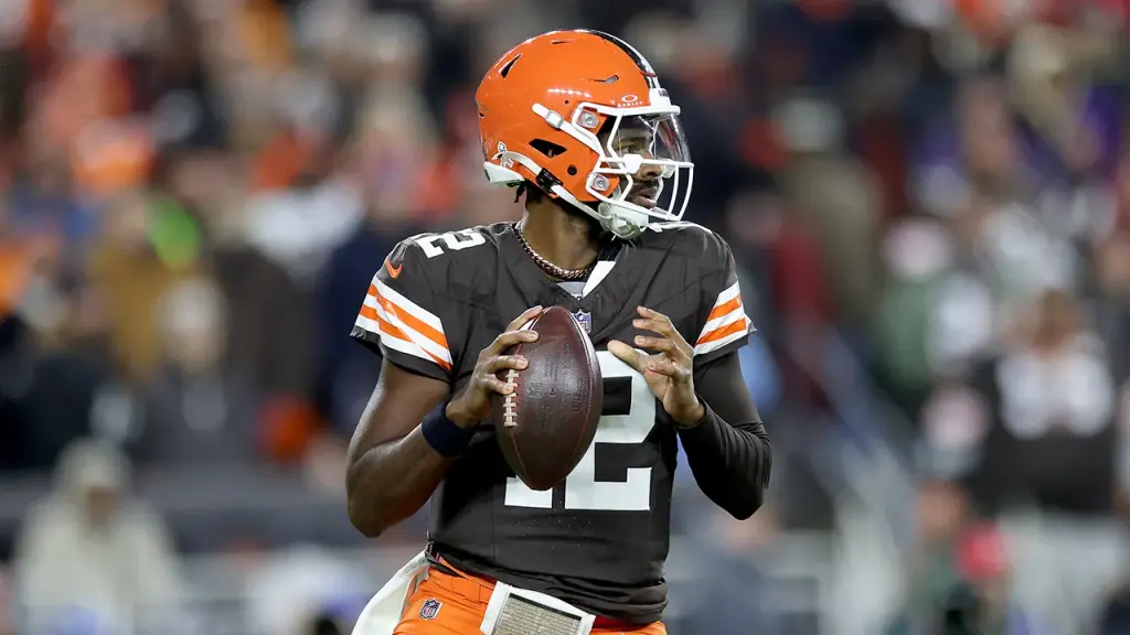 Browns' Shedeur Sanders is said to be starting against the Raiders