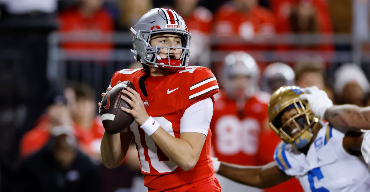 CFP rankings: Ohio State stays in first place while Alabama drops down