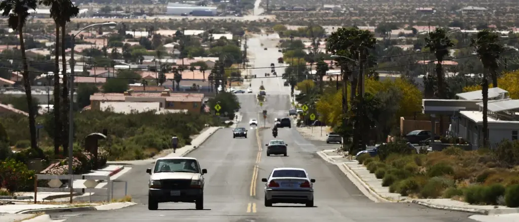 California's relaxed rules on alcohol cruises may endanger federal highway funding