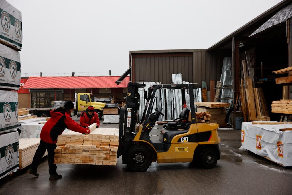 Canada's addition of 67,000 jobs and decrease in unemployment strengthen the argument for the BoC to maintain interest rates