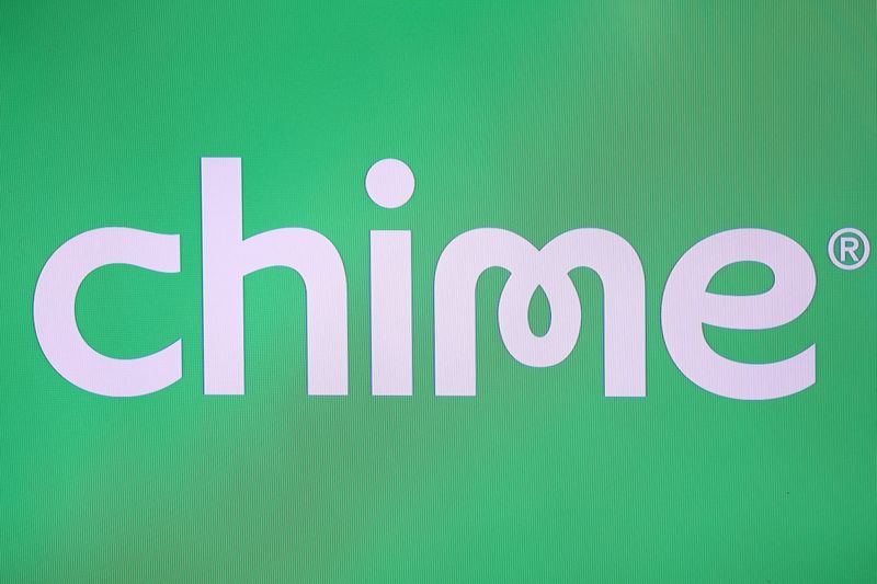 Chime raises its 2025 revenue outlook due to an increase in digital banking users.