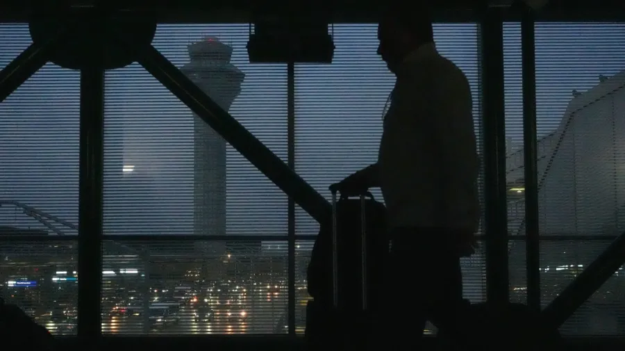 Closure creates a weekend of travel difficulties