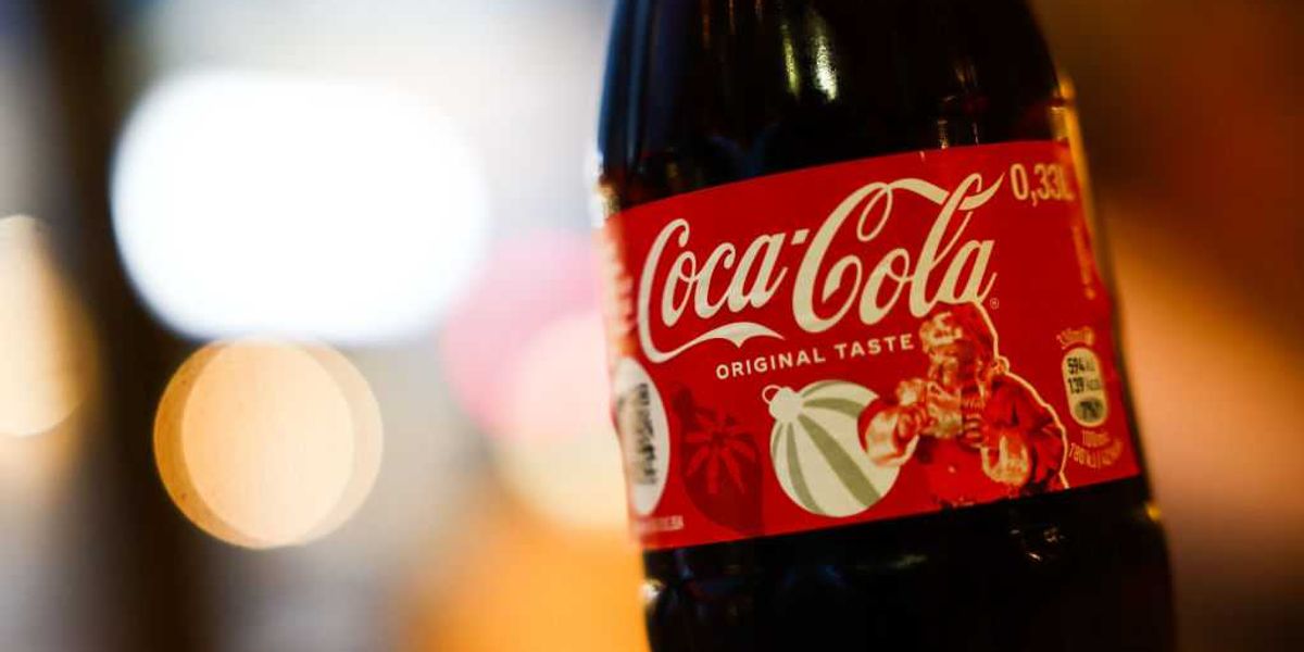 Coca-Cola invests more in AI advertising but avoids using the word 'Christmas'