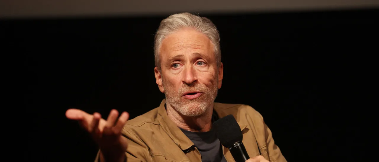 Comedy Central announces that Jon Stewart will continue at 'The Daily Show' as a critic of Trump.