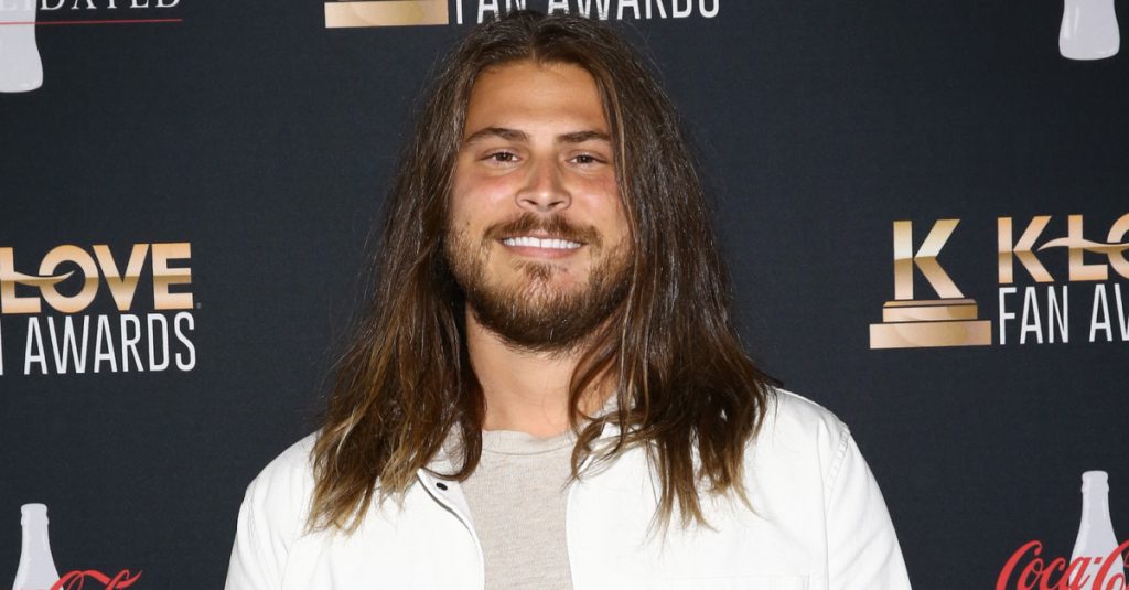 Cory Asbury Cancels Planned Super Bowl Halftime Show, Preferring to Stay Focused.