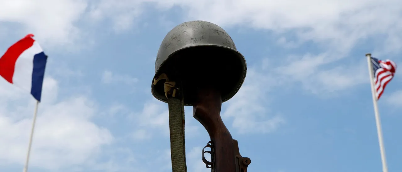 D-Day Veteran Irving Locker Takes Unexpected Career Path at 101