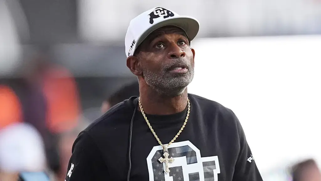 Deion Sanders in Colorado prevents players from speaking to the media