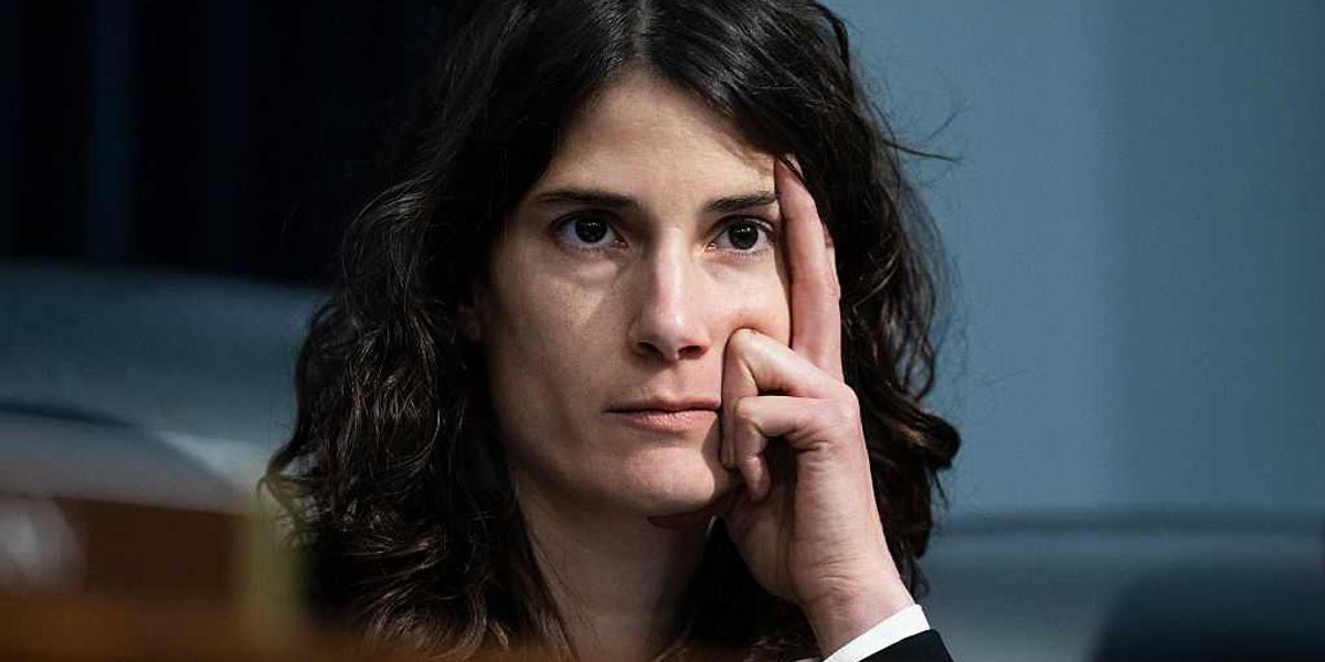 Democratic Disputes: Progressives criticize congresswoman for rejecting a supposed unfair succession scheme by the left