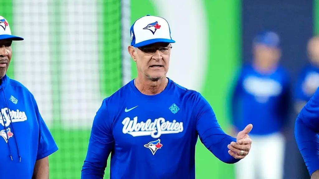 Don Mattingly resigning from position as Blue Jays bench coach: report