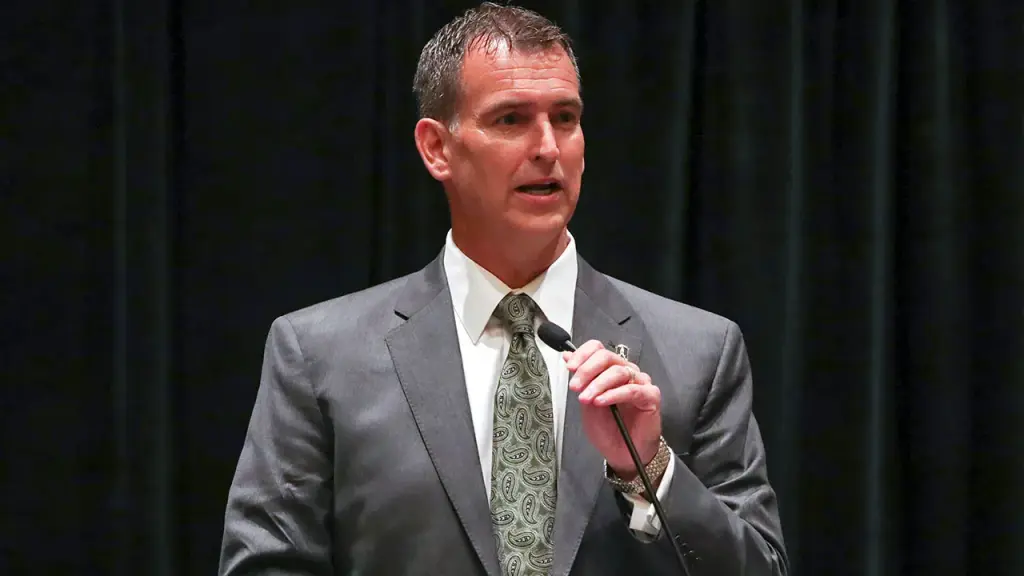 ESPN chooses not to ask CFP chair about Baylor situation