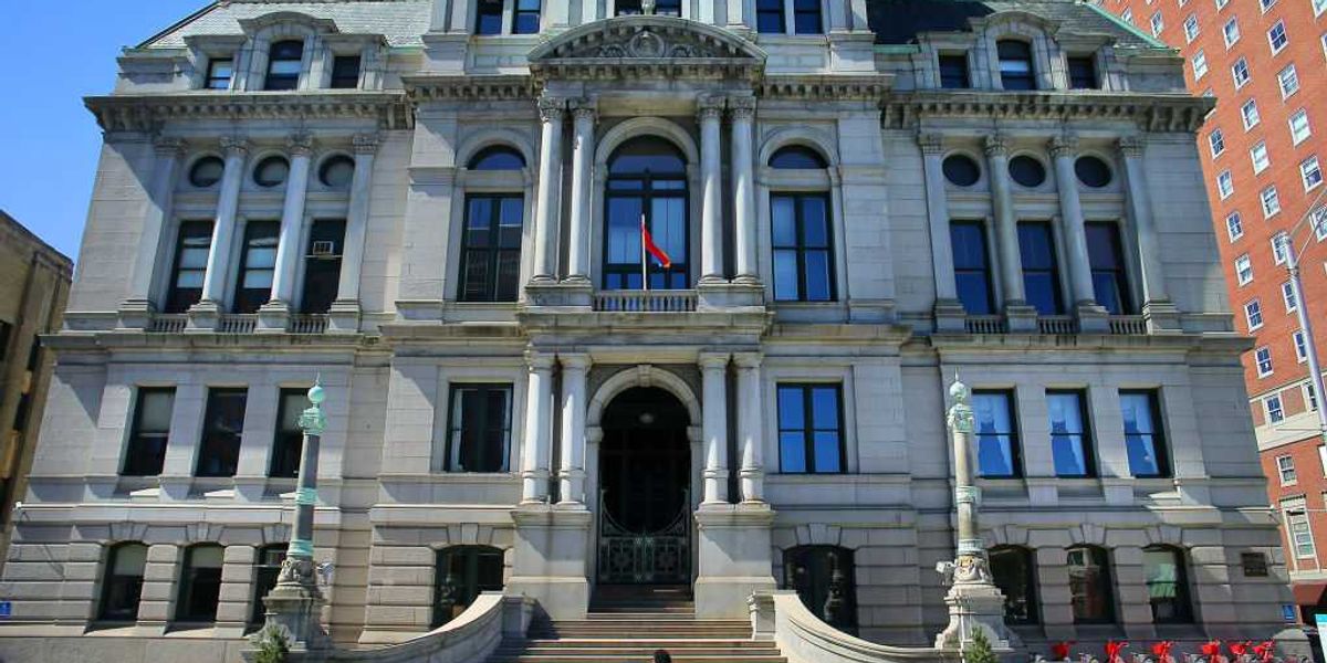 Former child offender seeks to run for mayor in Rhode Island as a Democrat.