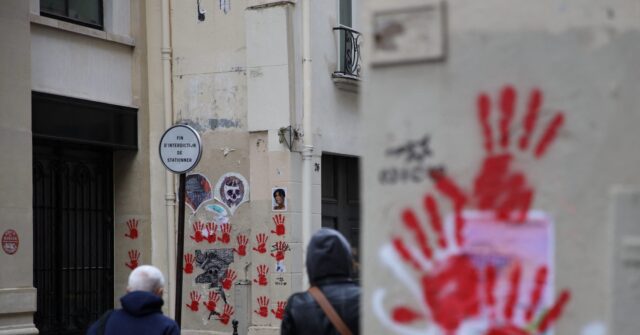Four Bulgarians Sentenced to Prison for Vandalizing Holocaust Memorial in Paris