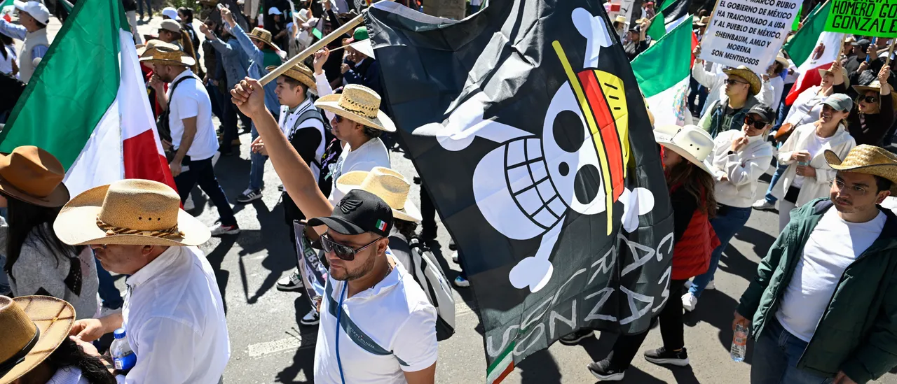 Gen Z Demonstrations Erupt In Mexico City Over Crime And Corruption, Barriers Breached At Presidential Palace