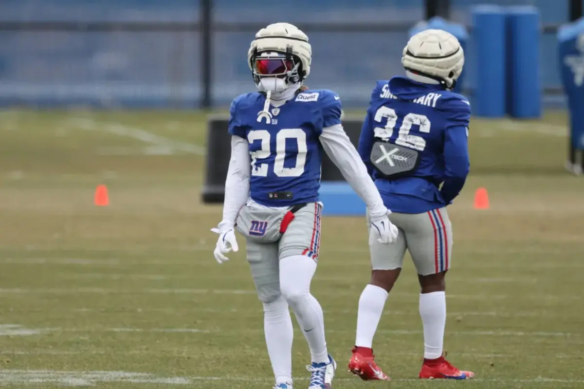 Giants are keeping Eric Gray as the kickoff returner despite past problems with special teams
