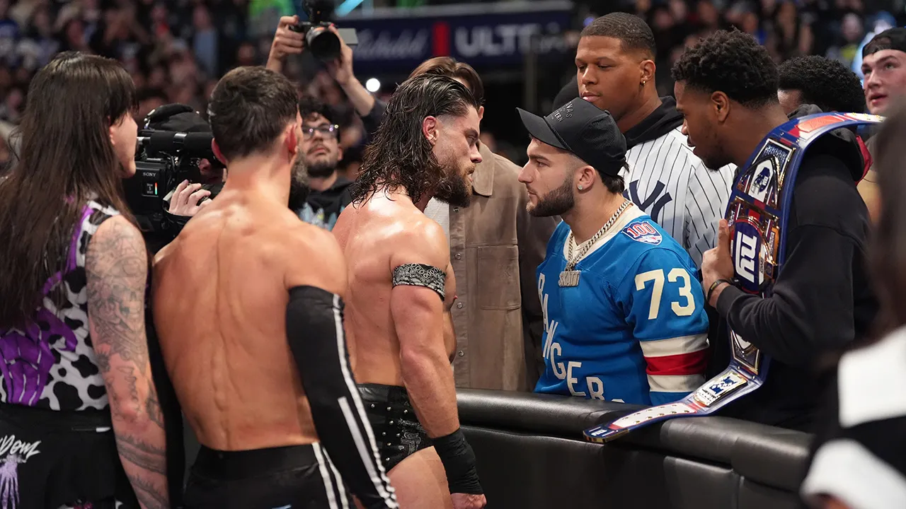 Giants newcomer Cam Skattebo battles WWE wrestlers at Madison Square Garden