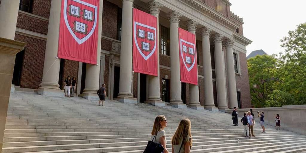 Harvard students express frustration after dean reveals grade inflation and lenient standards.