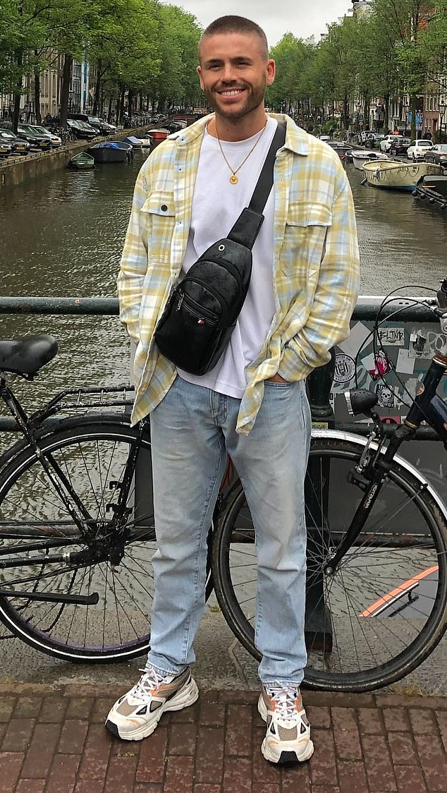 I was the health editor for a newspaper and reported on the rise in cancer cases. Yet, there was a malignant tumor inside me... I also overlooked these subtle warning signs.