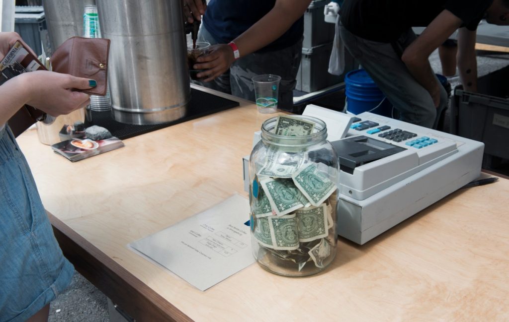 IRS Provides Information on Tax for Tips and Overtime