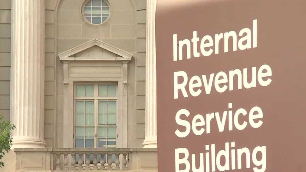 Iowans are unsure about the extension of the ACA tax credit.