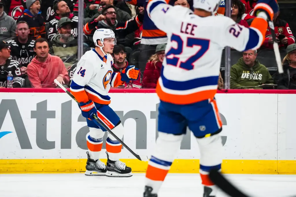 Islanders impressed by Bo Horvat's unique talent as he aspires for greatness