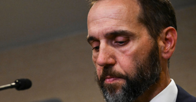 Jack Smith Took Trump's Government-Issued Phone and Subpoenaed His Calls — 'A UNIQUE Action'