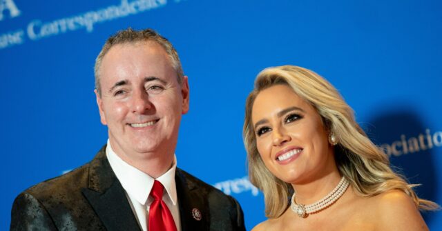 Jacqui Heinrich's Conflict of Interest in Russia-Ukraine Reporting Following Her Fiancé Congressman’s Remarks Creates Issues for Fox News