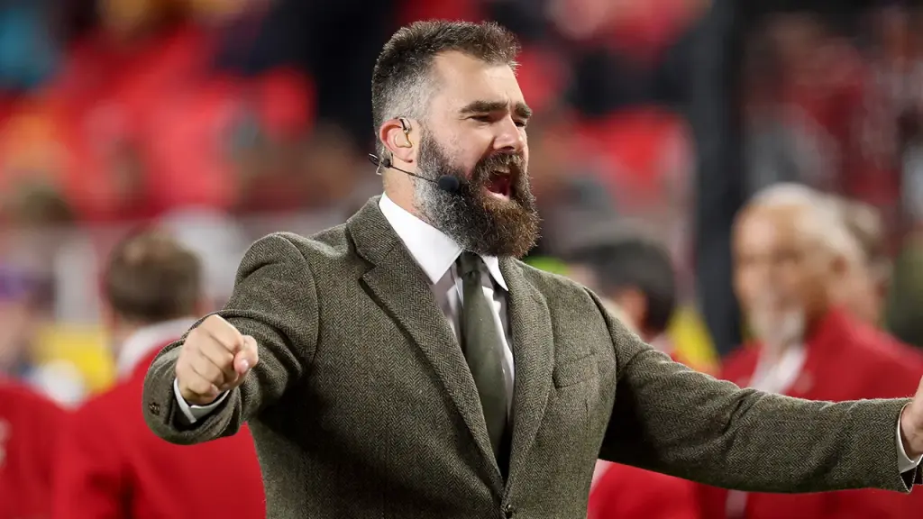 Jason Kelce participates shirtless in a belly-bucking contest ahead of the Eagles game.