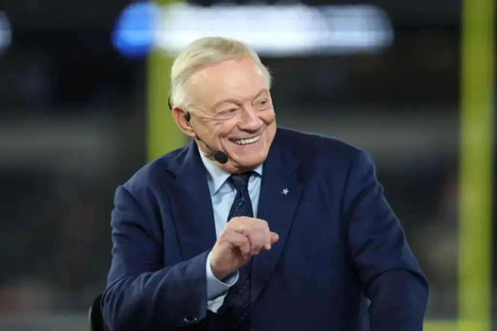 Jerry Jones suggests a Cowboys trade without disclosing specifics
