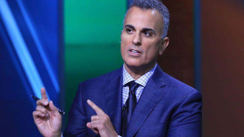 Joe Terranova discusses the quantitative method for the JOET ETF that spots early winners like Palantir.