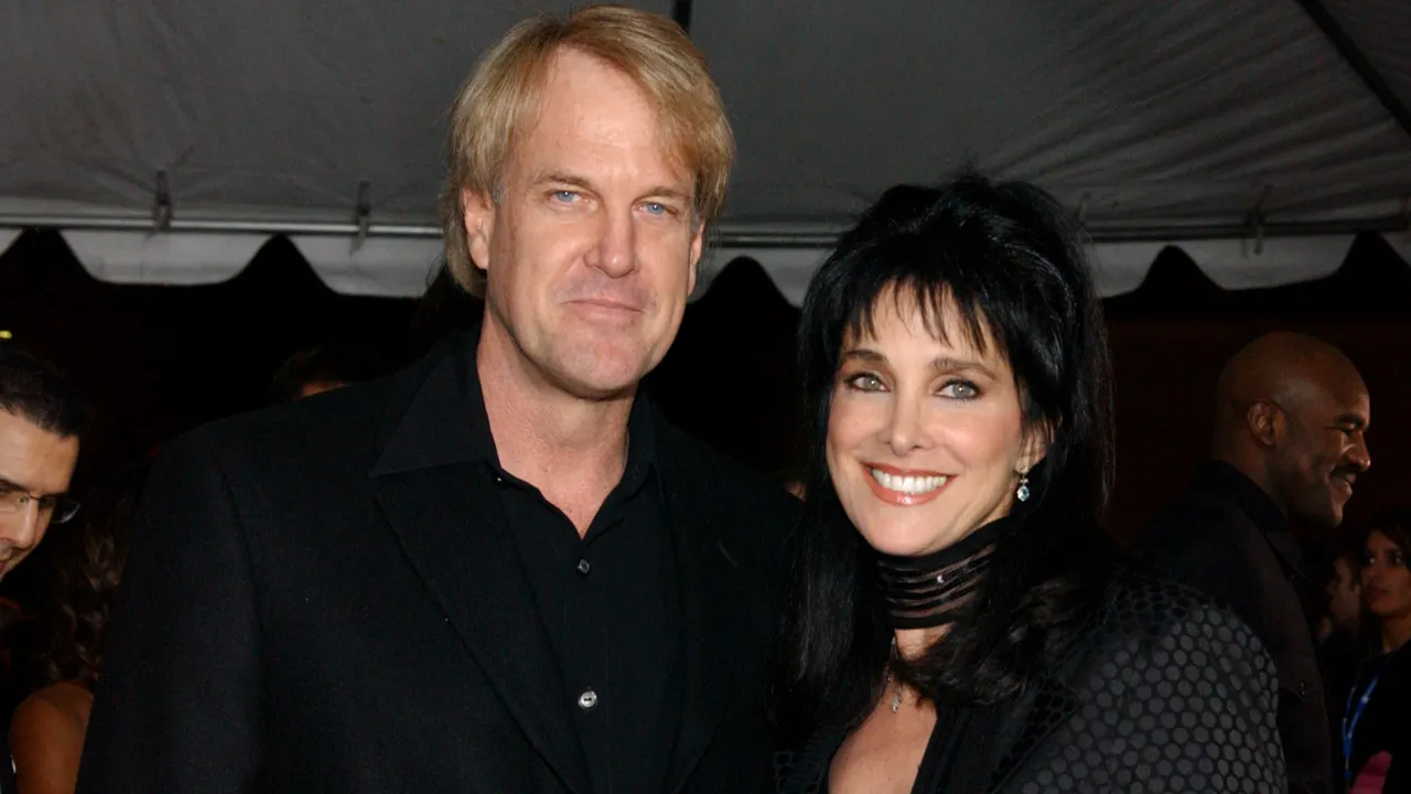 John Tesh thankful to wife Connie Sellecca for supporting him through his cancer diagnosis