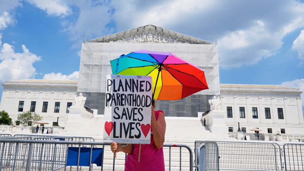 Judge to consider arguments regarding law that reduces Medicaid funding for Planned Parenthood