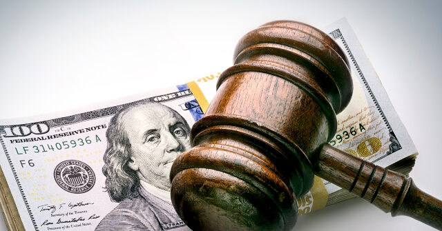 Jury Grants $112M to Migrants Wrongly Detained by New York County in 2017