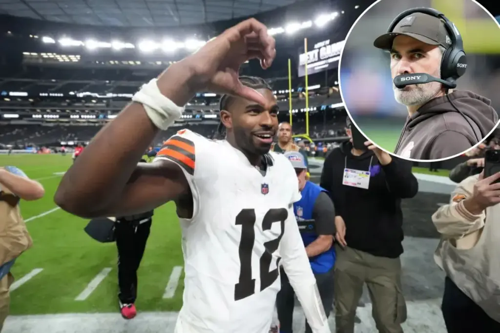 Kevin Stefanski discusses the disputed decision regarding Shedeur Sanders not receiving a game ball.