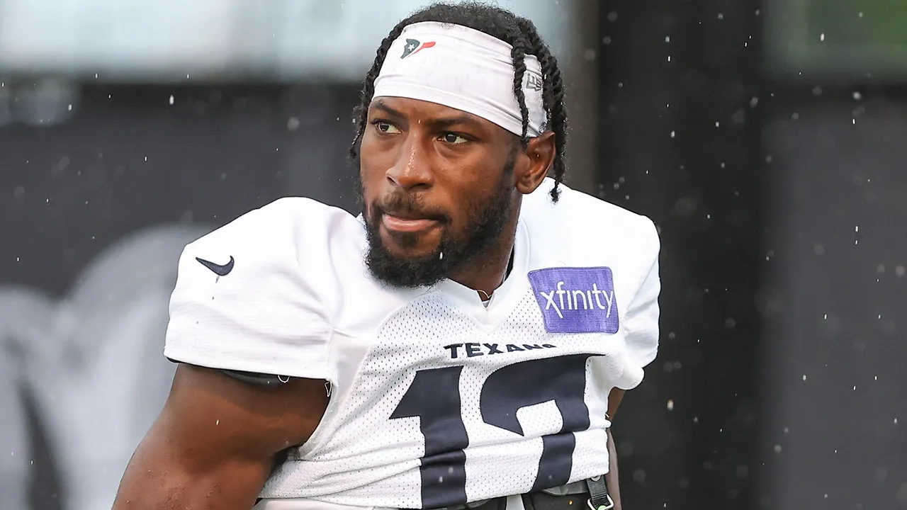 Kris Boyd from the Jets is now breathing independently after being shot.