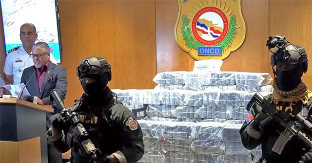Large Cocaine Bust Carried Out by the Dominican Republic and the U.S.