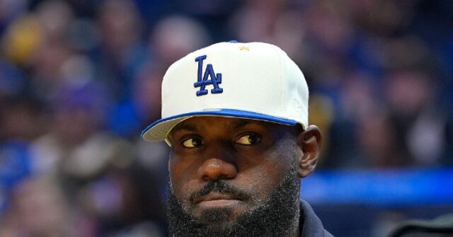 LeBron James Demands Suspension for Texas Trooper Who Pushed South Carolina Players