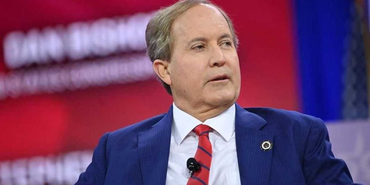 Liberals celebrate after a judge halts Texas law mandating the 10 Commandments in schools.