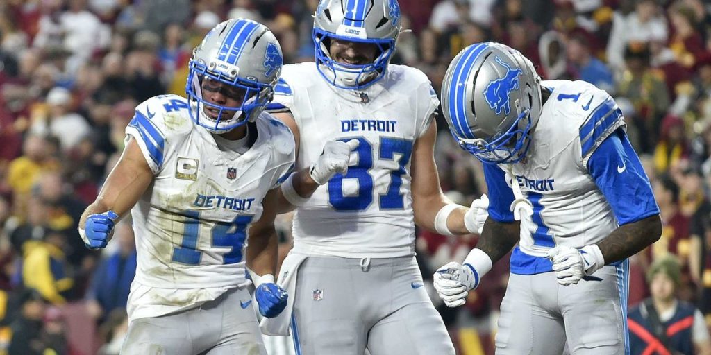 Liberals express anger towards NFL player for acknowledging Trump after scoring a touchdown and celebrating: 'You are a disrespectful person'