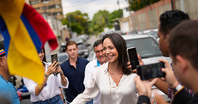 Maduro's Government Will Detain Machado if She Goes to the Nobel Prize Ceremony