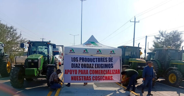 Mexico's Government Says Farmer and Trucker Protests Are Politically Motivated, Blockades Will Persist