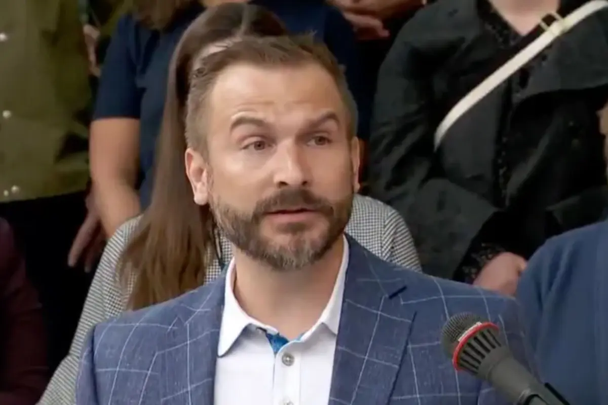 Minneapolis CEO charged with stealing $200K for personal use — including a first-class trip to Hawaii