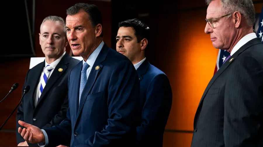 Moderate House Democrats and Republicans share guidelines for extending ObamaCare subsidies.