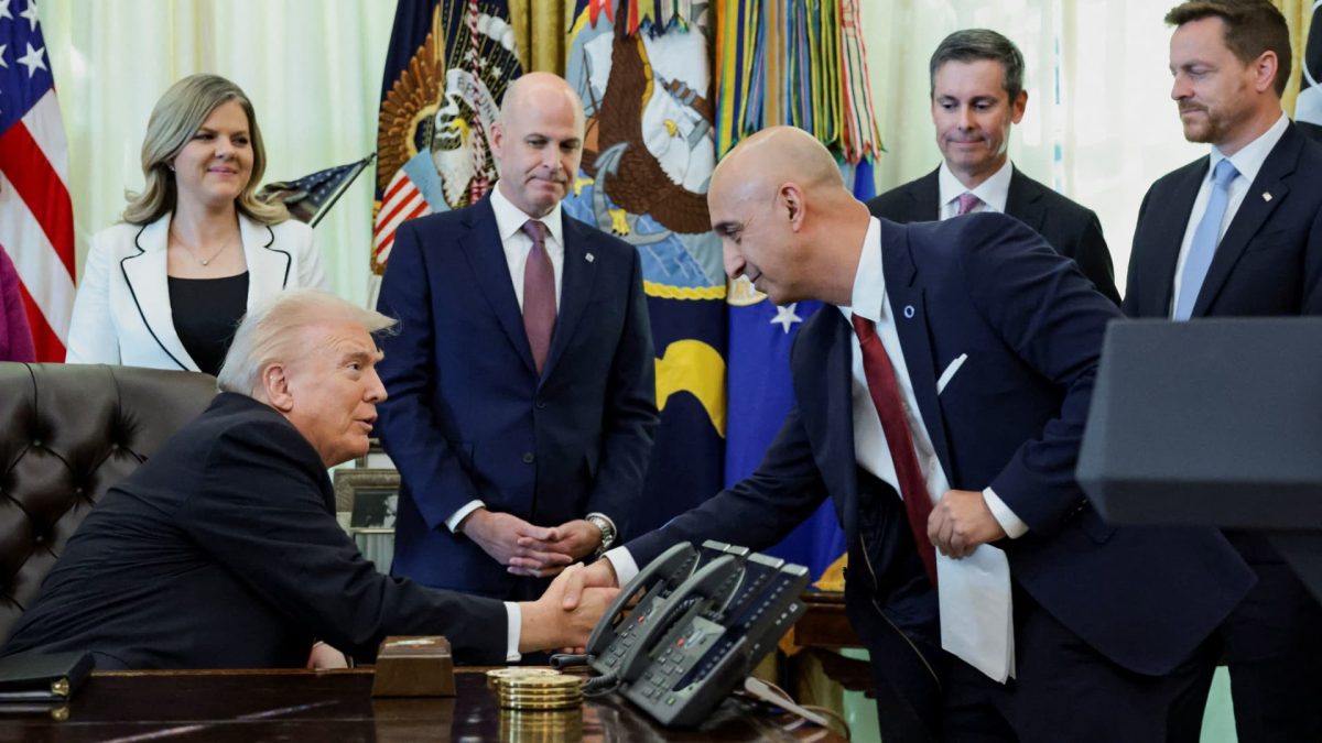 Musk's $1 trillion compensation, a reduction for obesity medications, Target's store challenges, and more in Morning Squawk.