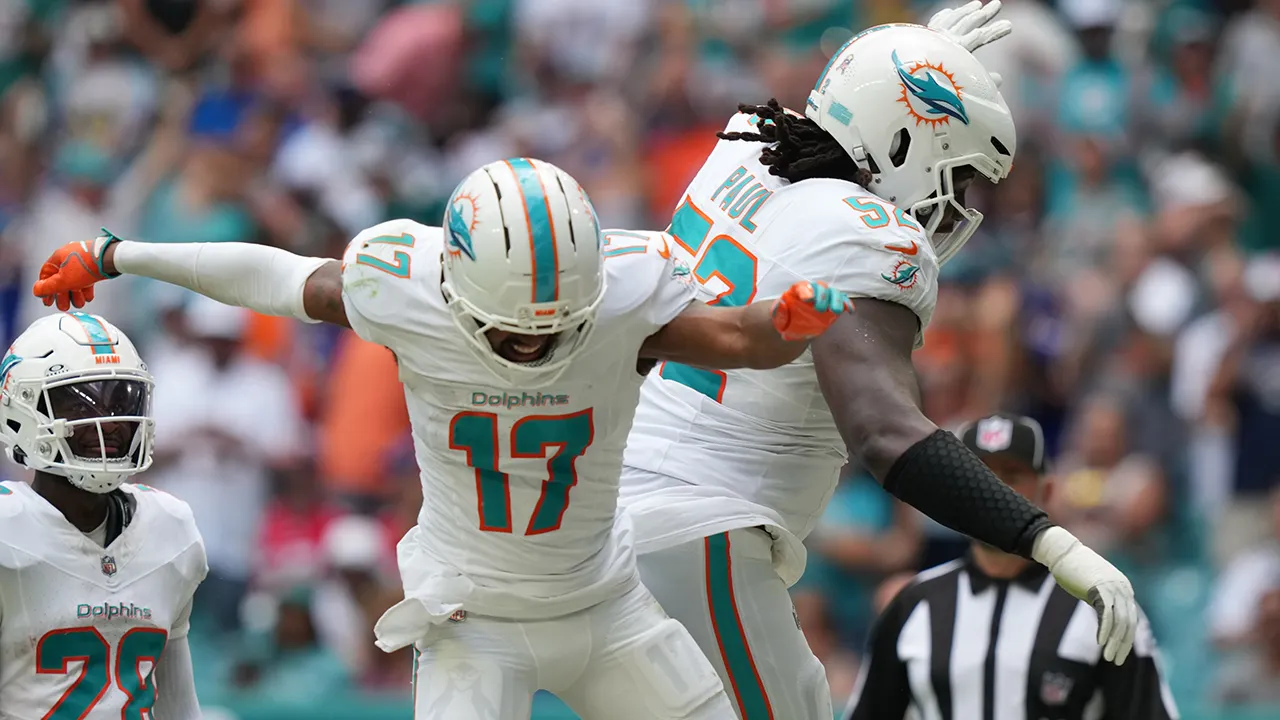NFL Week 10 2025 results: Dolphins achieve surprise win, Ravens continue their success