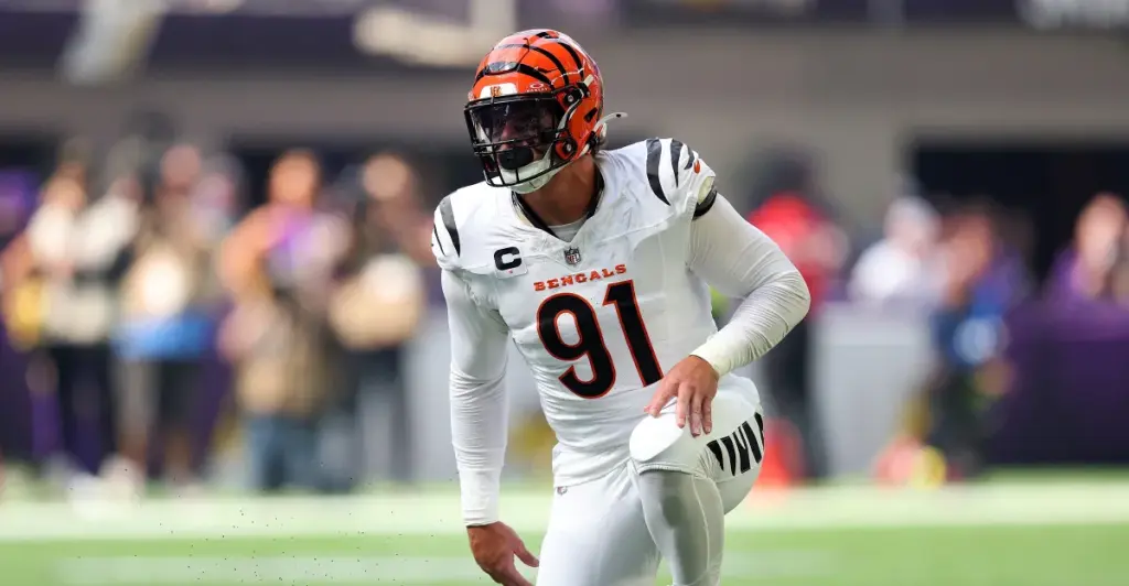 NFL trade rumors on deadline day feature the Patriots, Bengals, and Cowboys