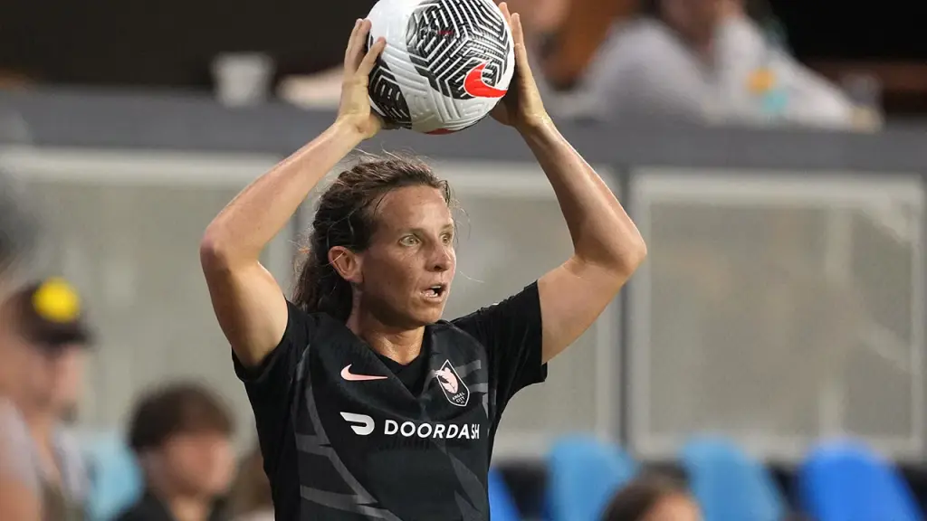 NWSL veteran receives criticism for article