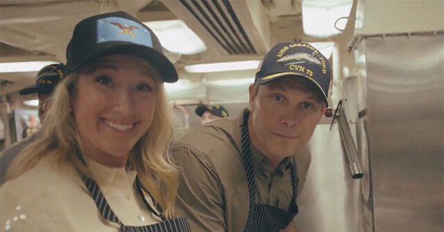 Pete Hegseth Celebrates Thanksgiving by Assisting Sailors on Warships